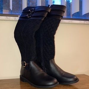NWOT JustFab Black Boots Size 8